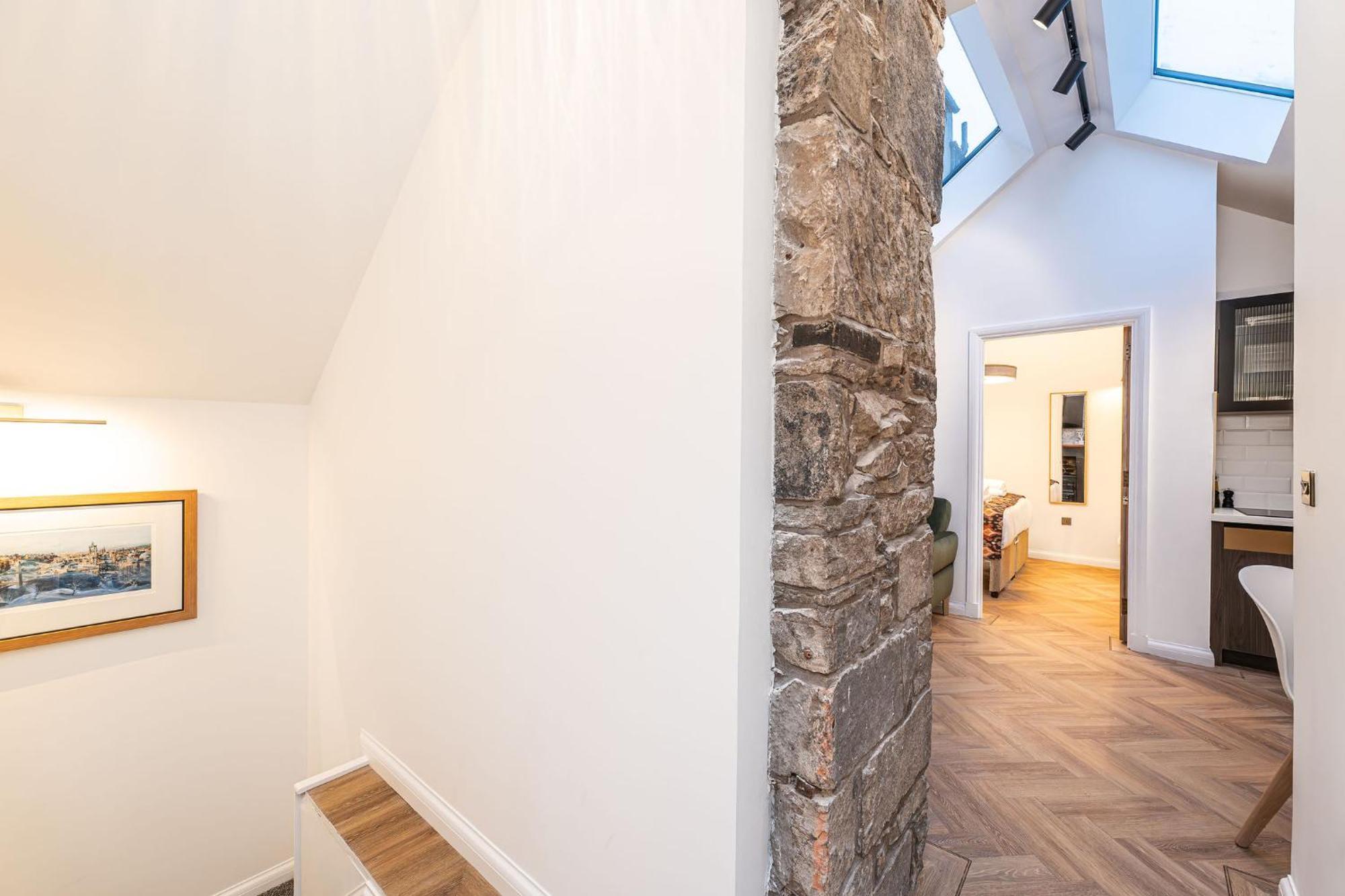 The Coach House Apartment Edinburgh Exterior photo